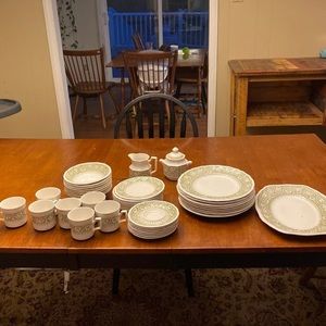 Vintage chinaware